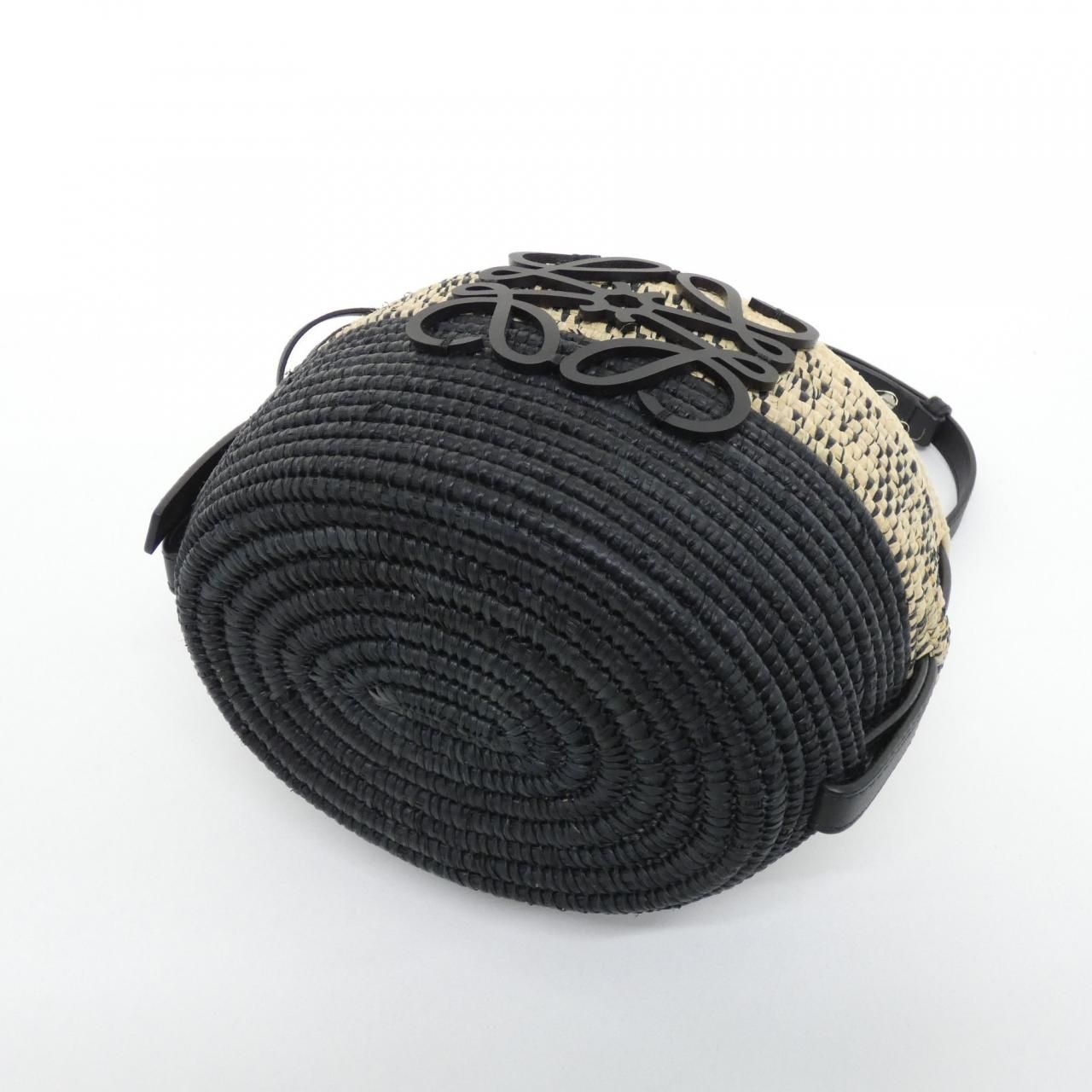 Loewe Beehive Basket Shoulder — view 3