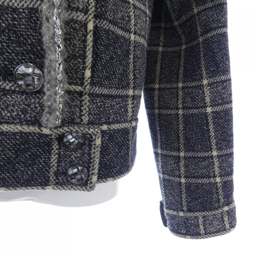 Chanel Metiers D'art Look 21 Jacket — view 7