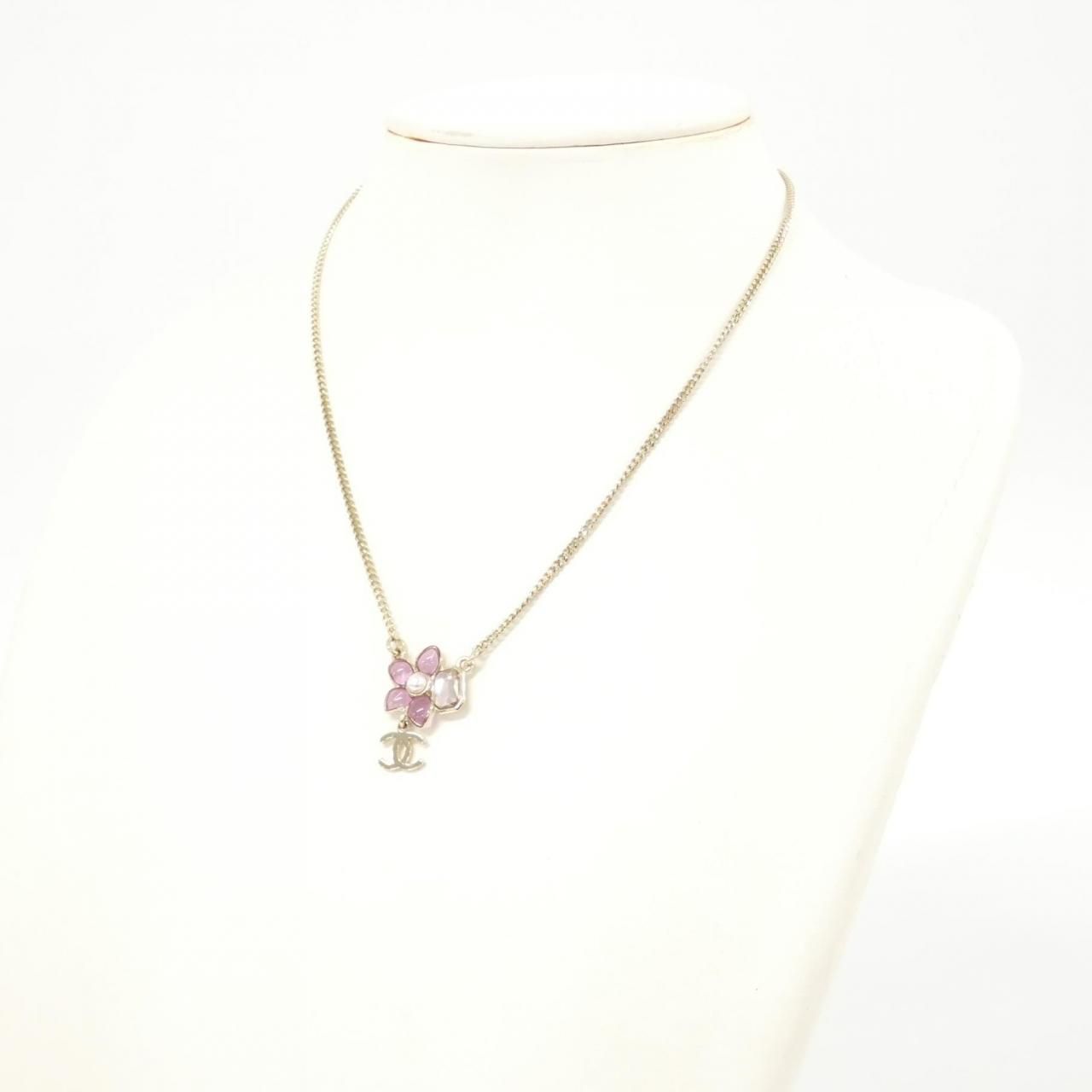 Chanel Necklace Gold — view 5