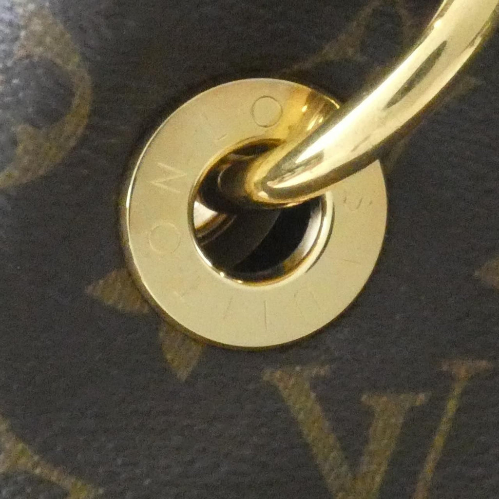 Louis Vuitton Monogram Artsy MM Shoulder — view 4