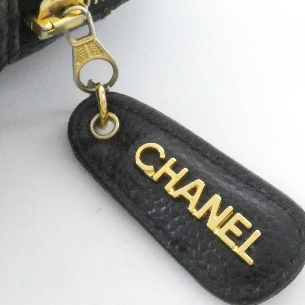 Chanel Shoulder Bag Black — view 8
