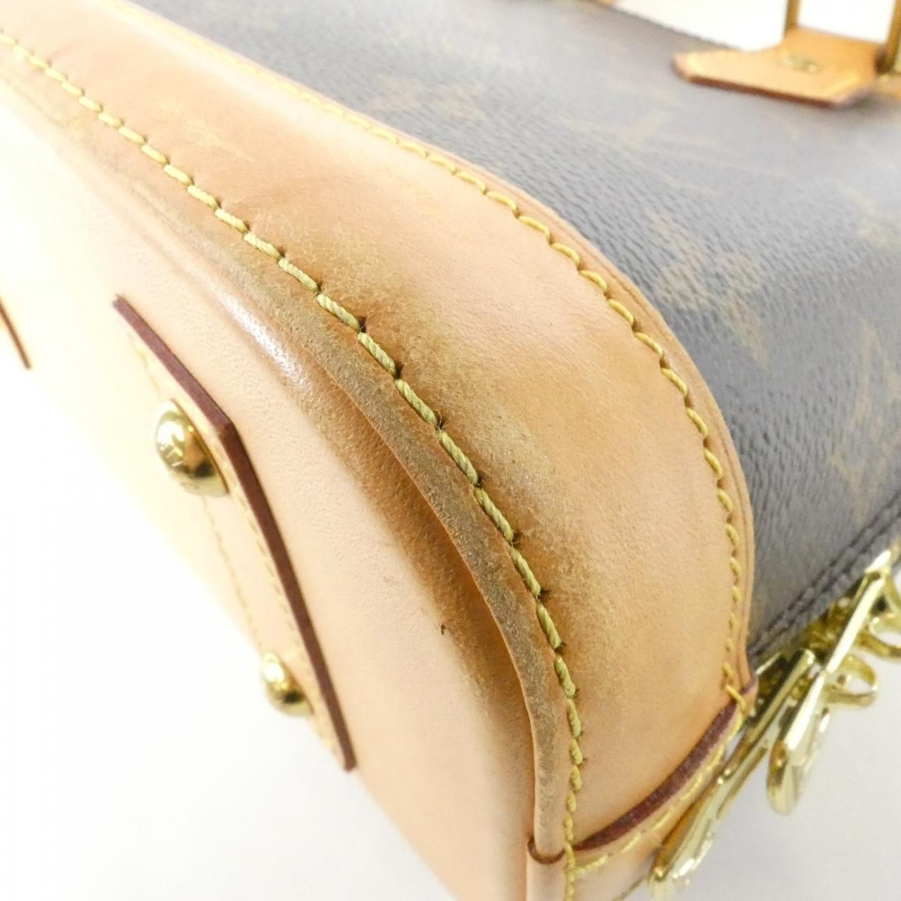 Louis Vuitton Monogram Alma BB — view 2