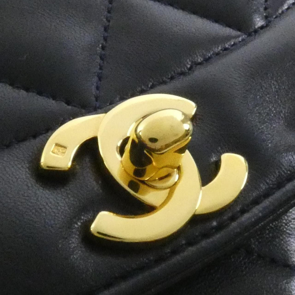 Chanel Shoulder Bag Navy — view 5