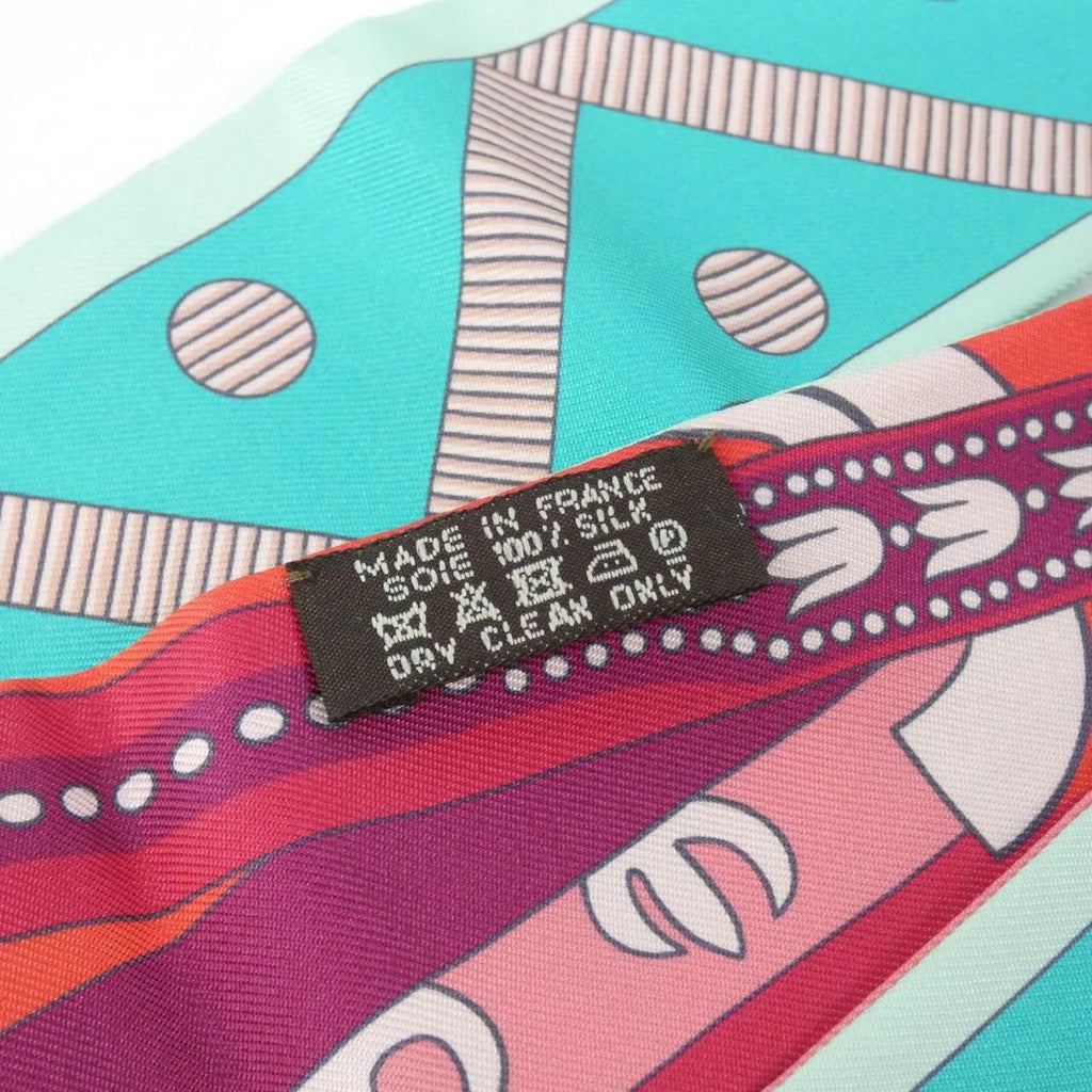 Hermes Balade en Berline Twilly Scarf — view 4