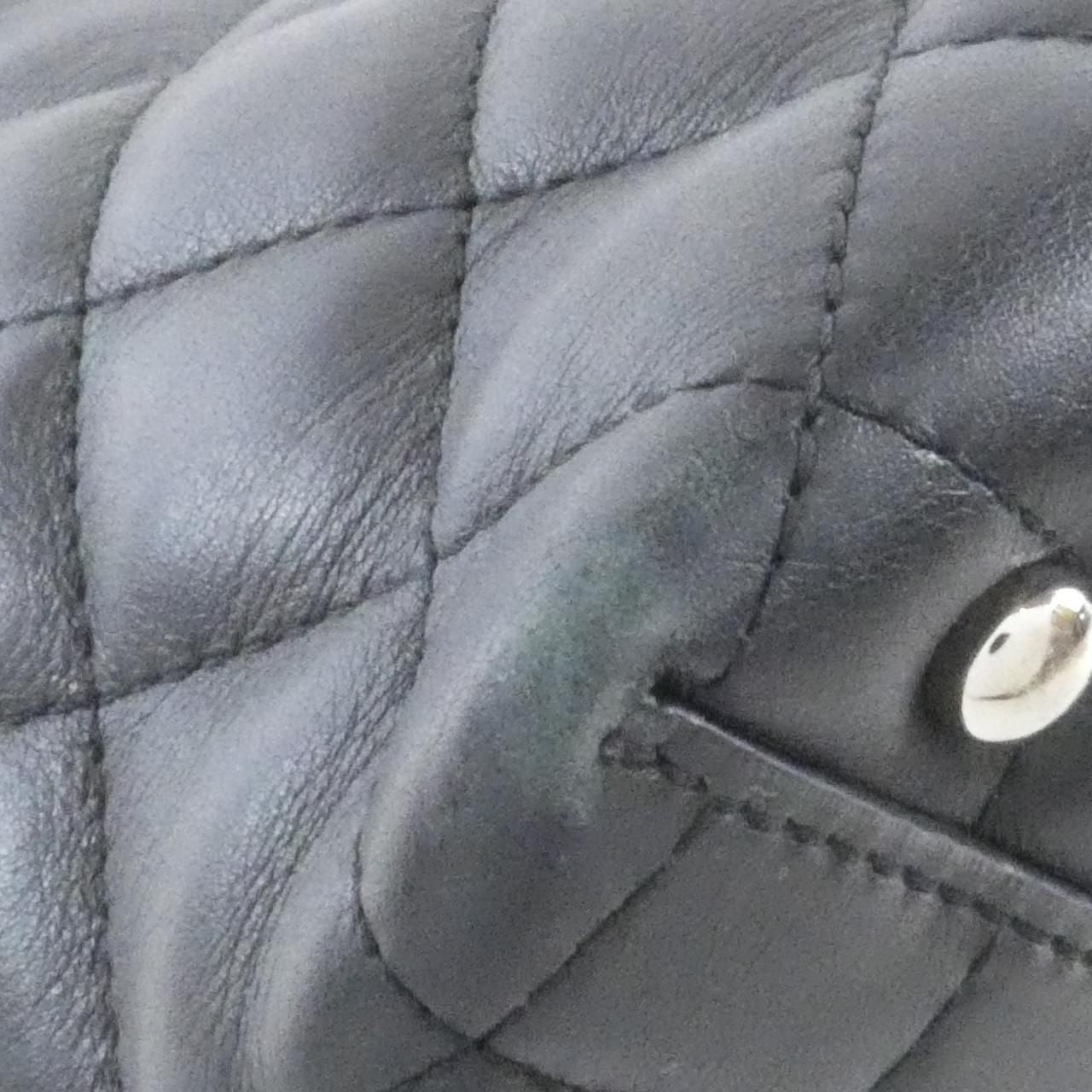 Chanel Bag Handbag Black — view 4