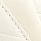 Chanel Boston Bag Travel Bags White — view 4