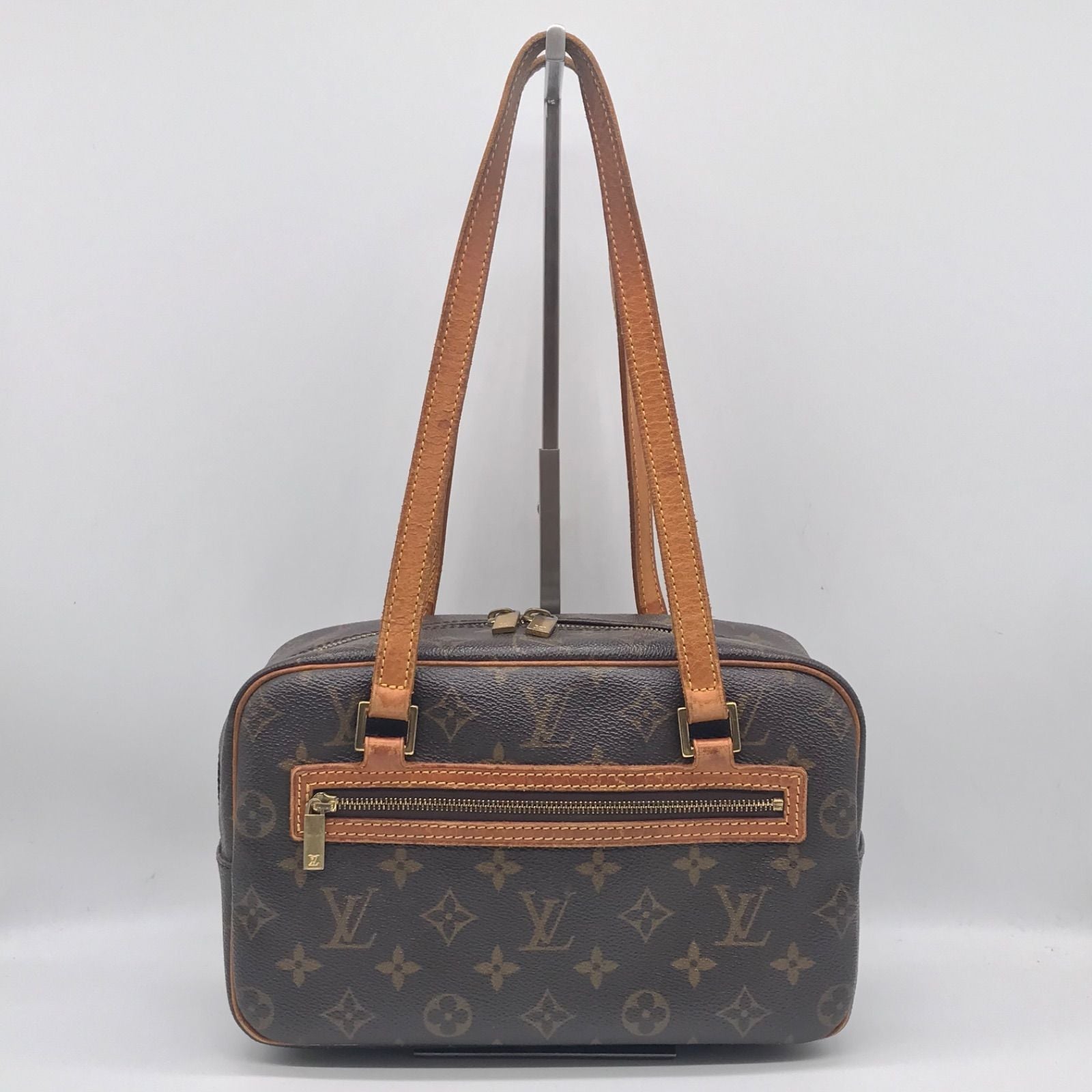 Louis Vuitton Monogram Cite MM Shoulder Bag