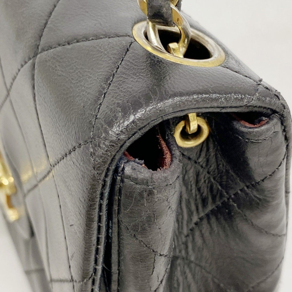 Chanel Shoulder Bag Mini Quilted Lambskin Black Gold — view 7