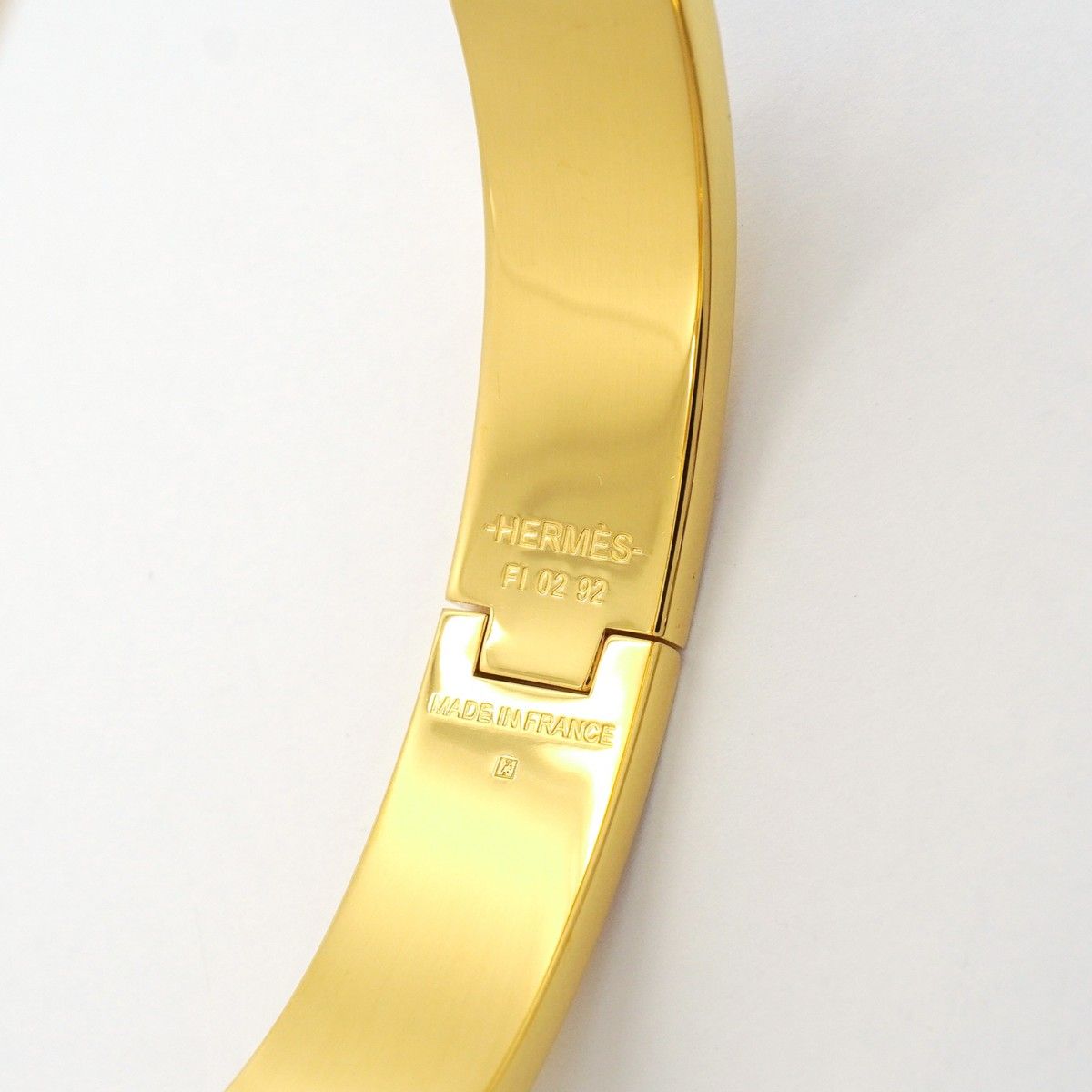 Hermes Bangle Clic Clac PM Gold Plated Blackcles Di Bracelet — view 5