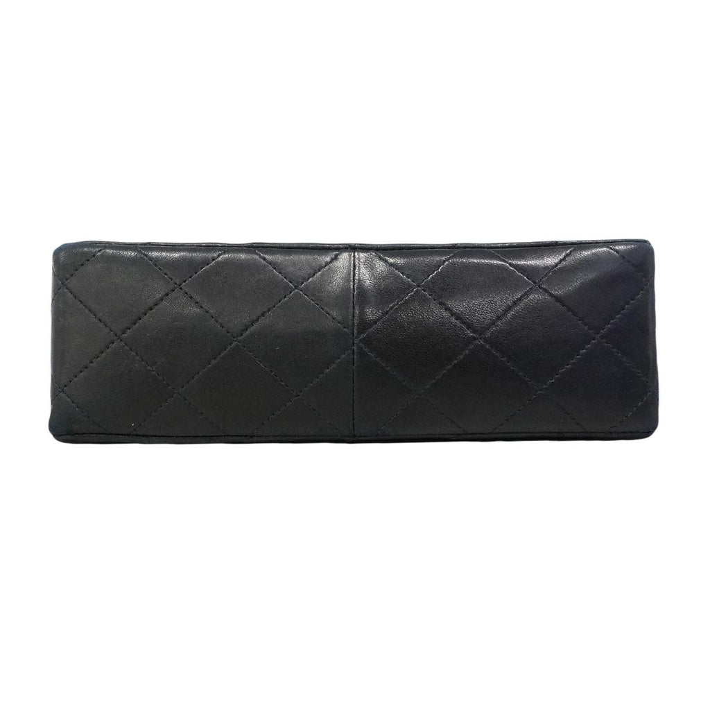 Chanel Shoulder Bag Quilted Lambskin Black Gold — view 3