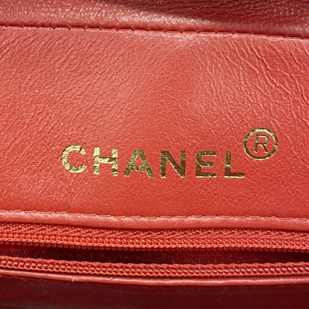 Chanel Shoulder Bag Quilted Lambskin Red Gold — view 5