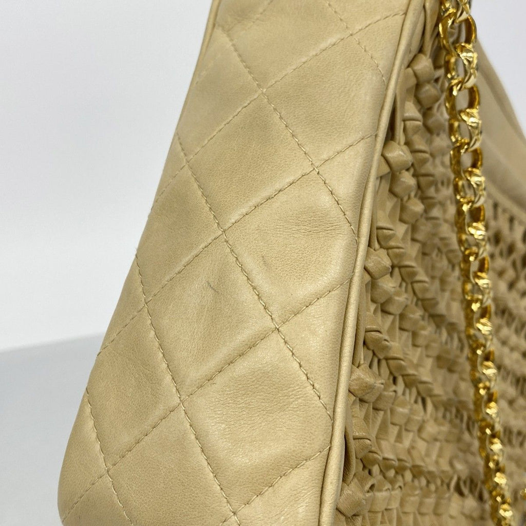 Chanel Shoulder Bag Quilted Lambskin Beige Gold — view 8