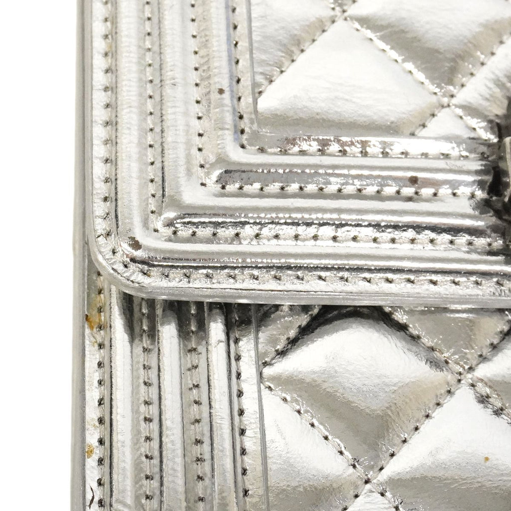 Chanel Shoulder Bag Boy Silver — view 6