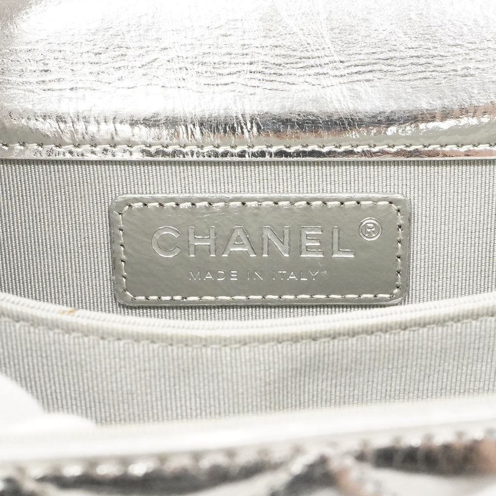 Chanel Shoulder Bag Boy Silver — view 5