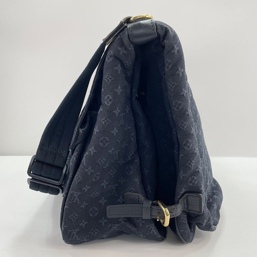 Louis Vuitton Handbag Denise — view 5