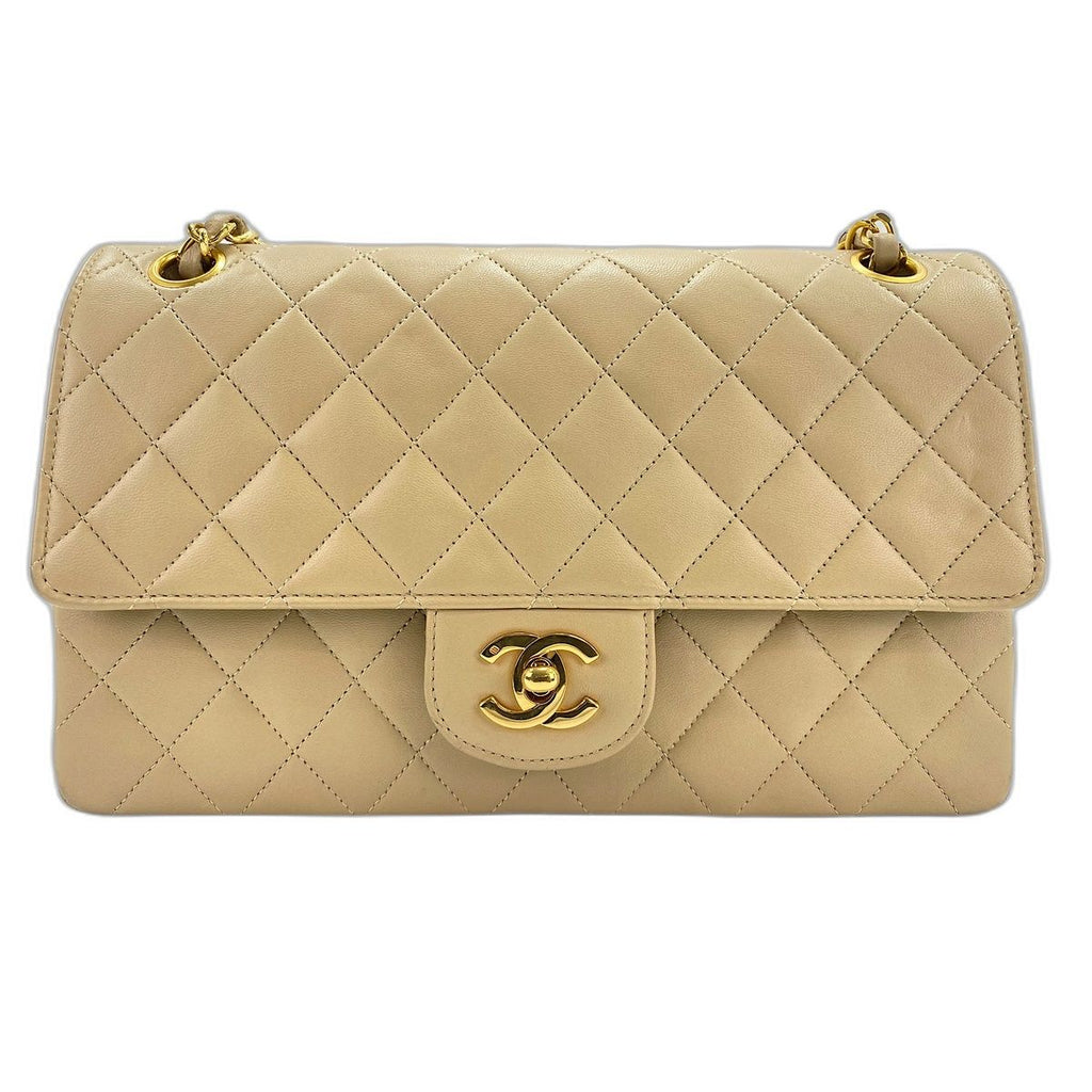 Chanel Shoulder Bag Quilted 25 — view 2