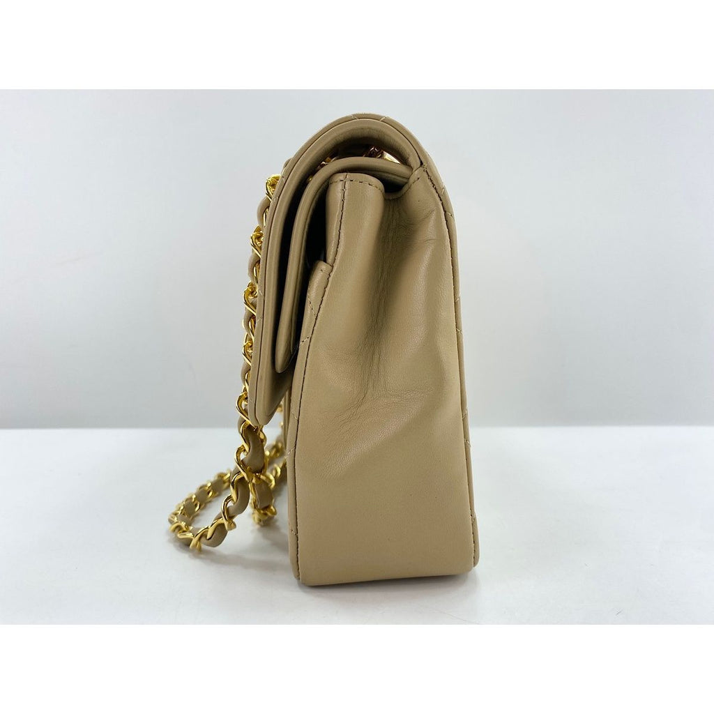Chanel Shoulder Bag Quilted 25 — view 5