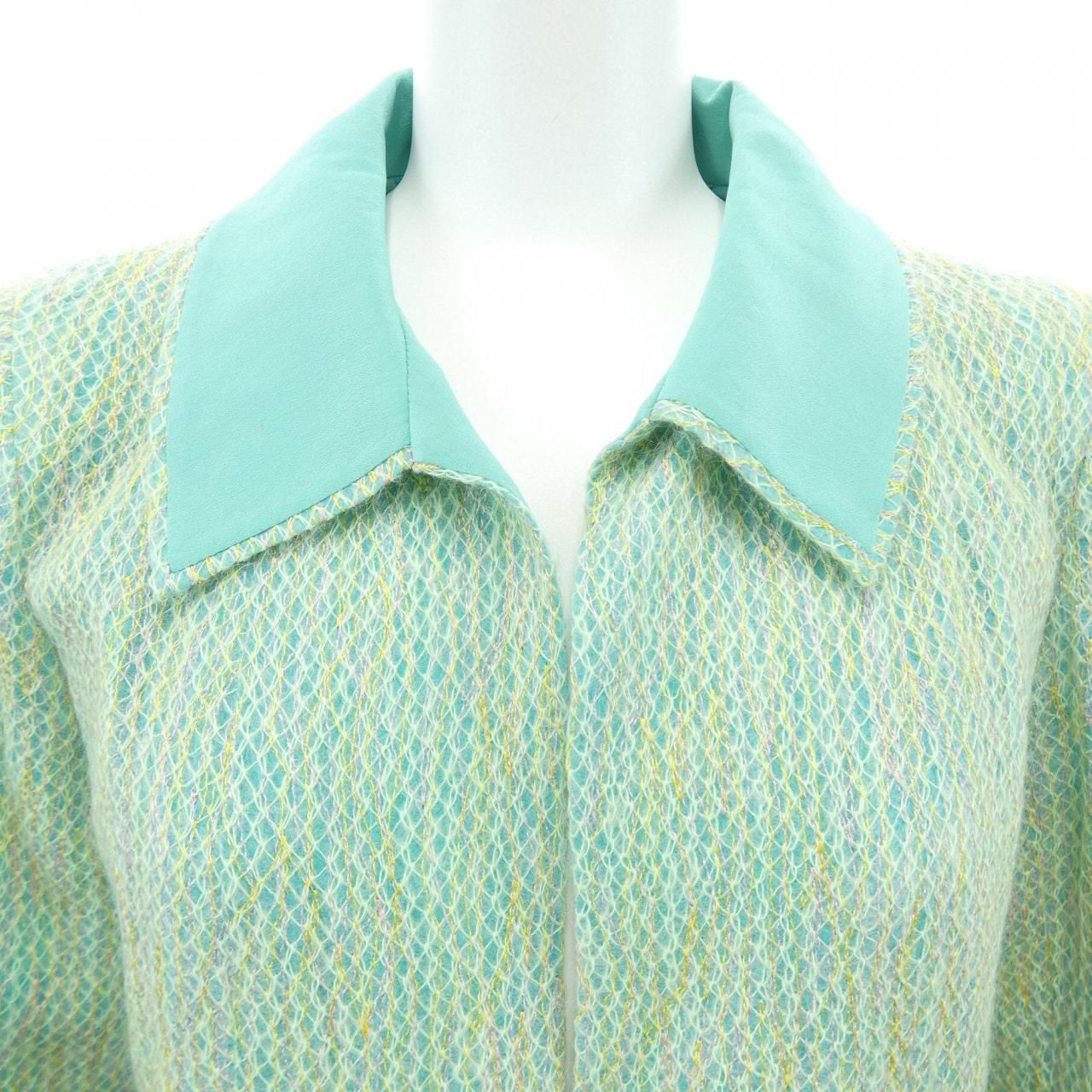 Chanel Vintage 01c Jacket — view 5