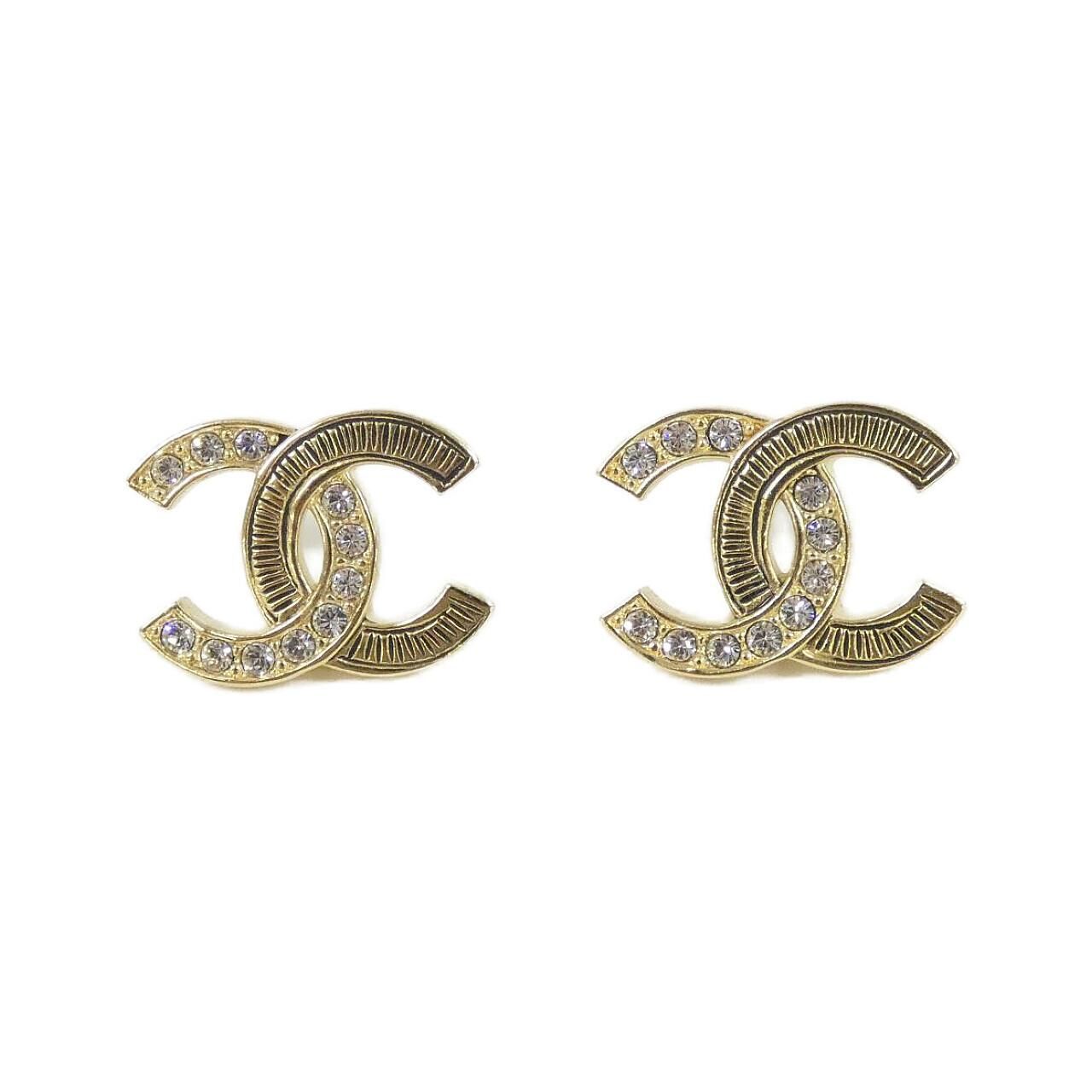 Chanel Earrings Gold