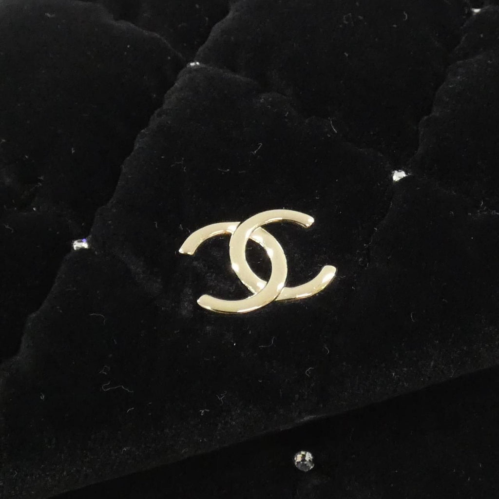 Chanel Chain Clutch Black — view 4
