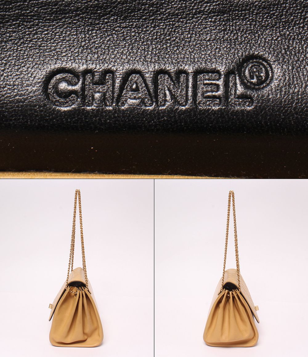 Chanel Chain Shoulder Bag Gold Chocolate Bar 2.55 — view 4