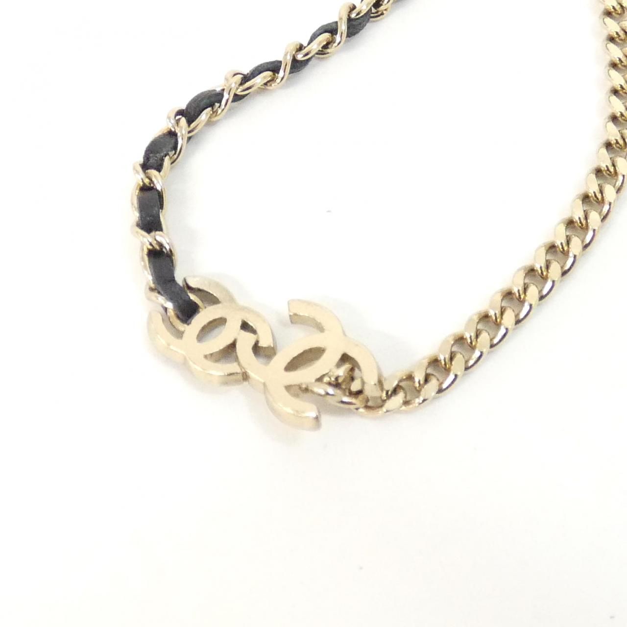 Chanel Necklace Gold — view 4