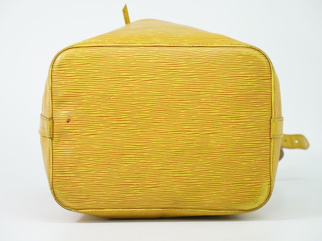 Louis Vuitton LV Petit Noe Epi Leather Shoulder Bag Yellow Noe Second — view 3