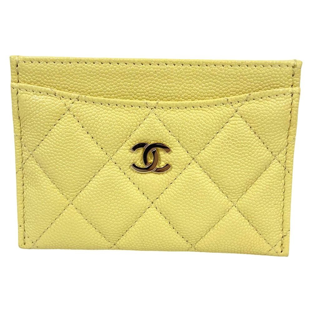 Chanel Caviar Leather CC Logo Quilted Classic Card Case Light Yellow