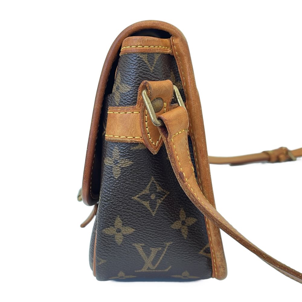 Louis Vuitton Monogram Sologne Shoulder Bag Brown Second — view 2