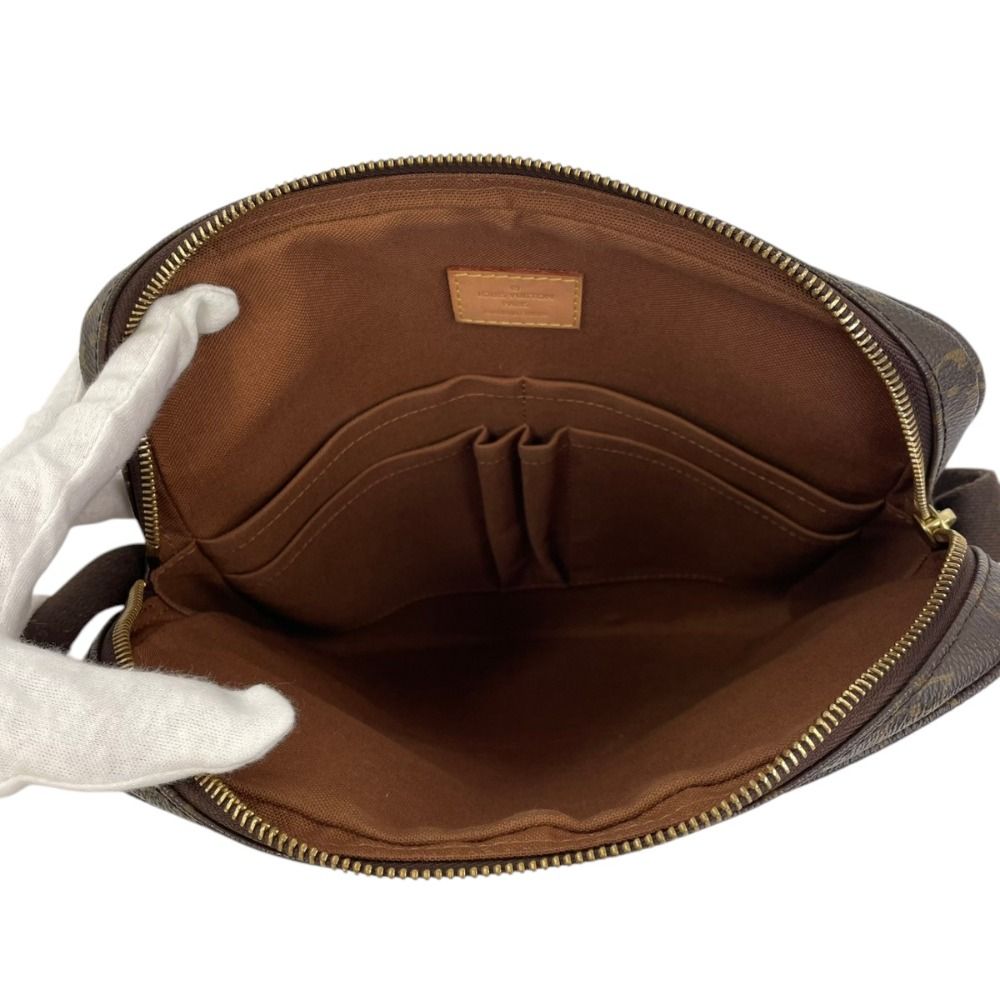 Louis Vuitton Trotter Beaubourg Monogram Shoulder Bag Brown Second — view 7