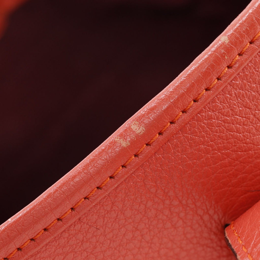 Loewe Heritage Leather Red Tote — view 9