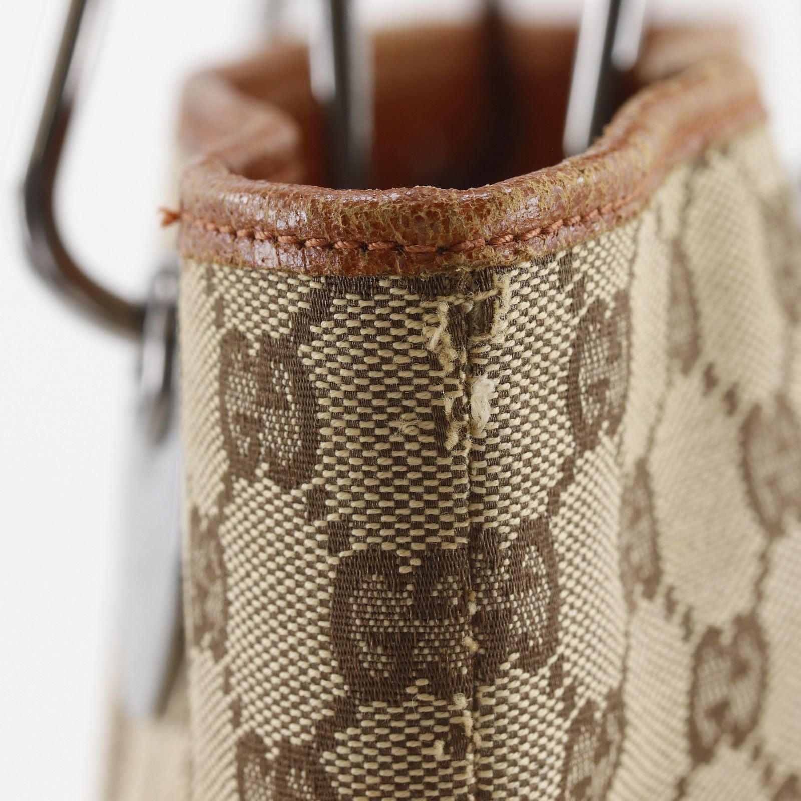 Gucci GG Canvas Beige Tote — view 9