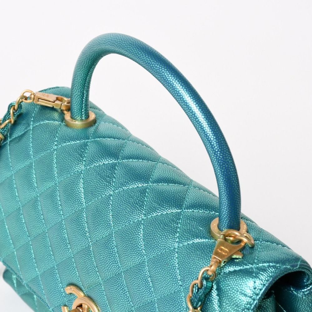 Chanel Coco Handle 29 2-Way Bag CC Logo Caviar Leather Metallic Green Gold — view 6