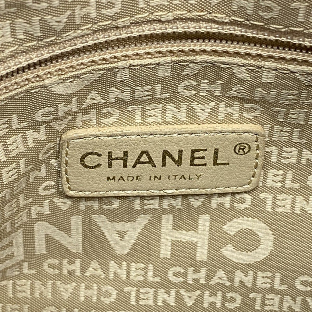Chanel Handbag Chocolate Bar Lambskin Ivory Gold — view 5