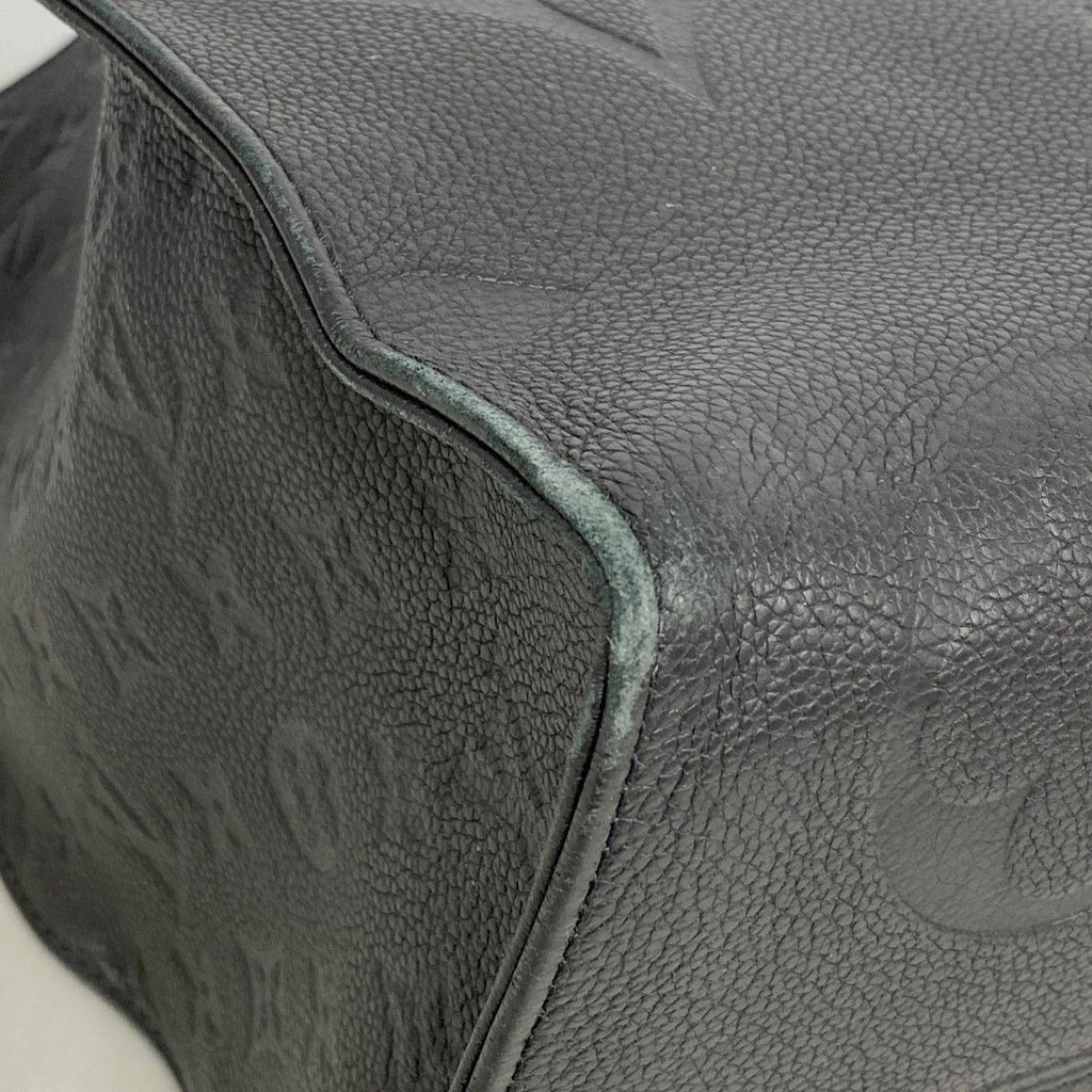 Louis Vuitton Tote Monogram Empreinte On The Go GM Noir 2-Way — view 6