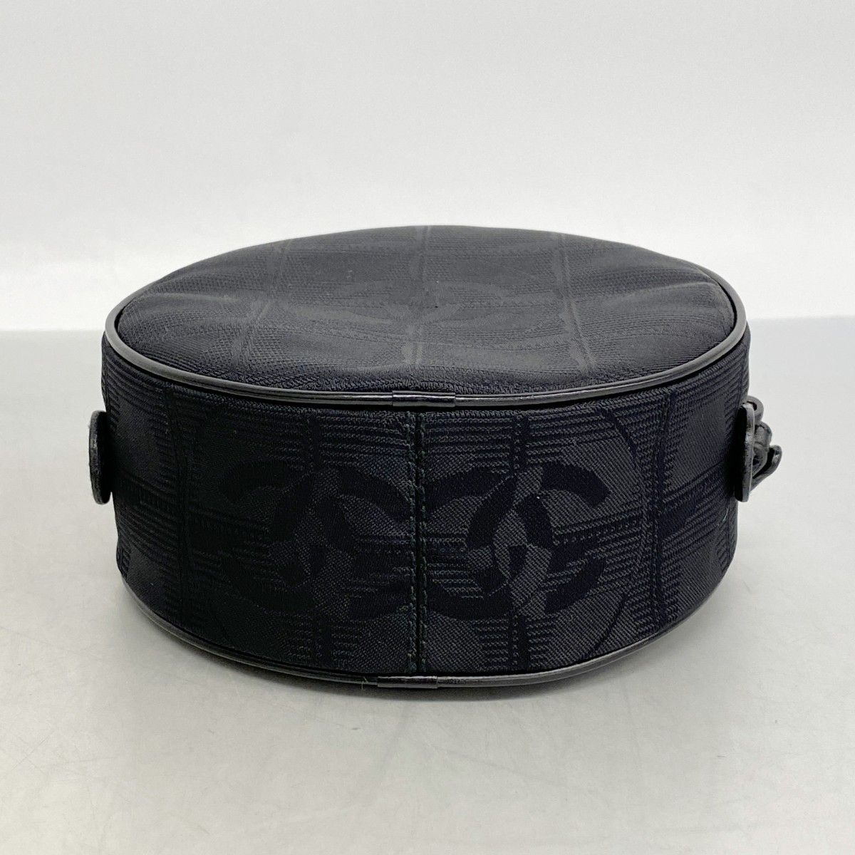 Chanel Pouch Nylon Blackcles — view 3