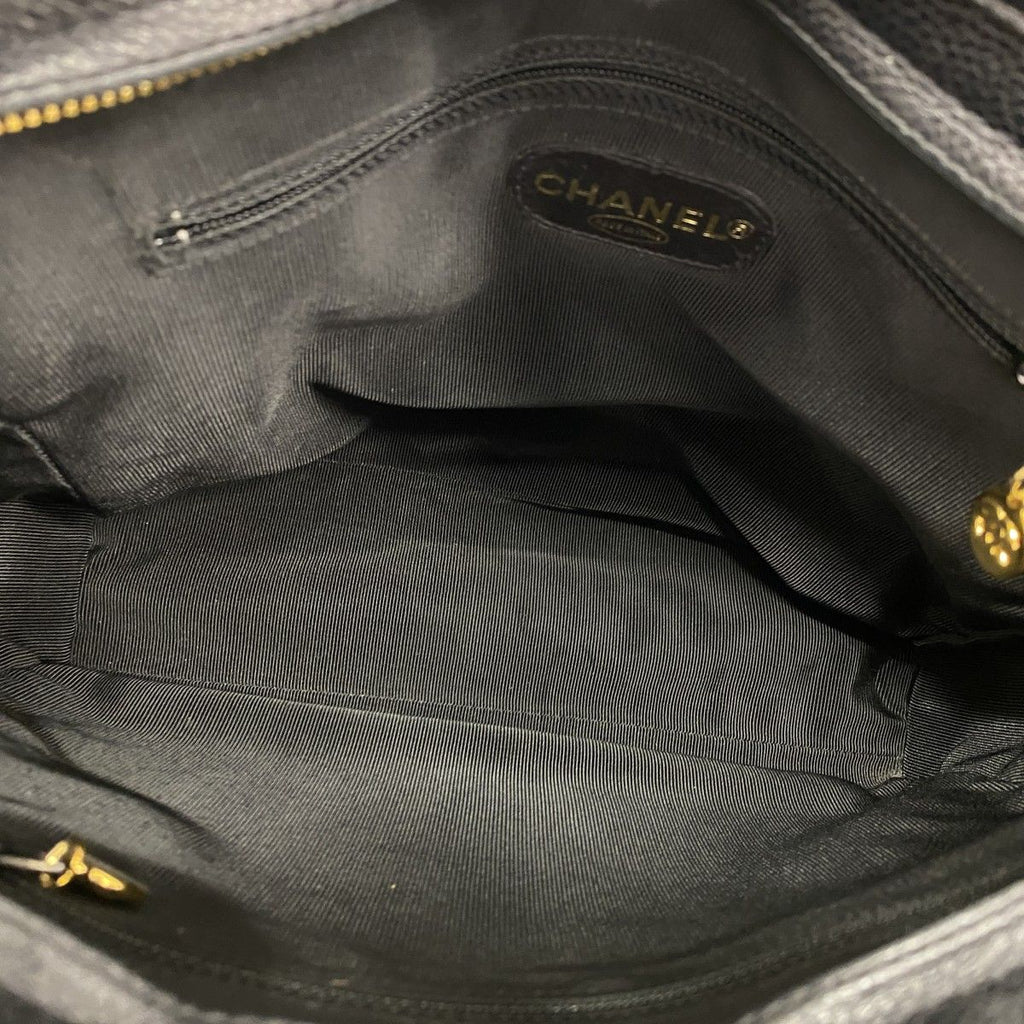 Chanel Shoulder Bag Triple Coco Caviar Leather Black Gold — view 4