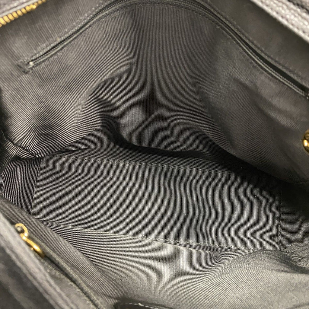 Chanel Shoulder Bag Triple Coco Caviar Leather Black Gold — view 4