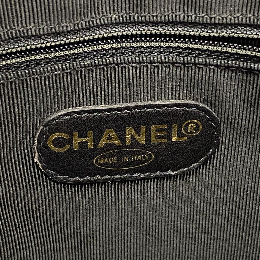 Chanel Shoulder Bag Triple Coco Caviar Leather Black Gold — view 5