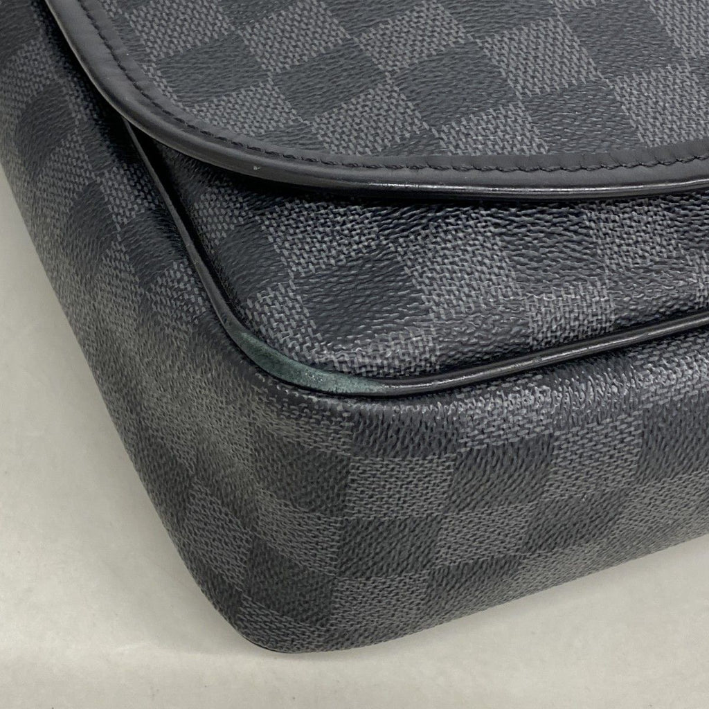 Louis Vuitton Shoulder Bag Damier Graphite MM Black — view 6