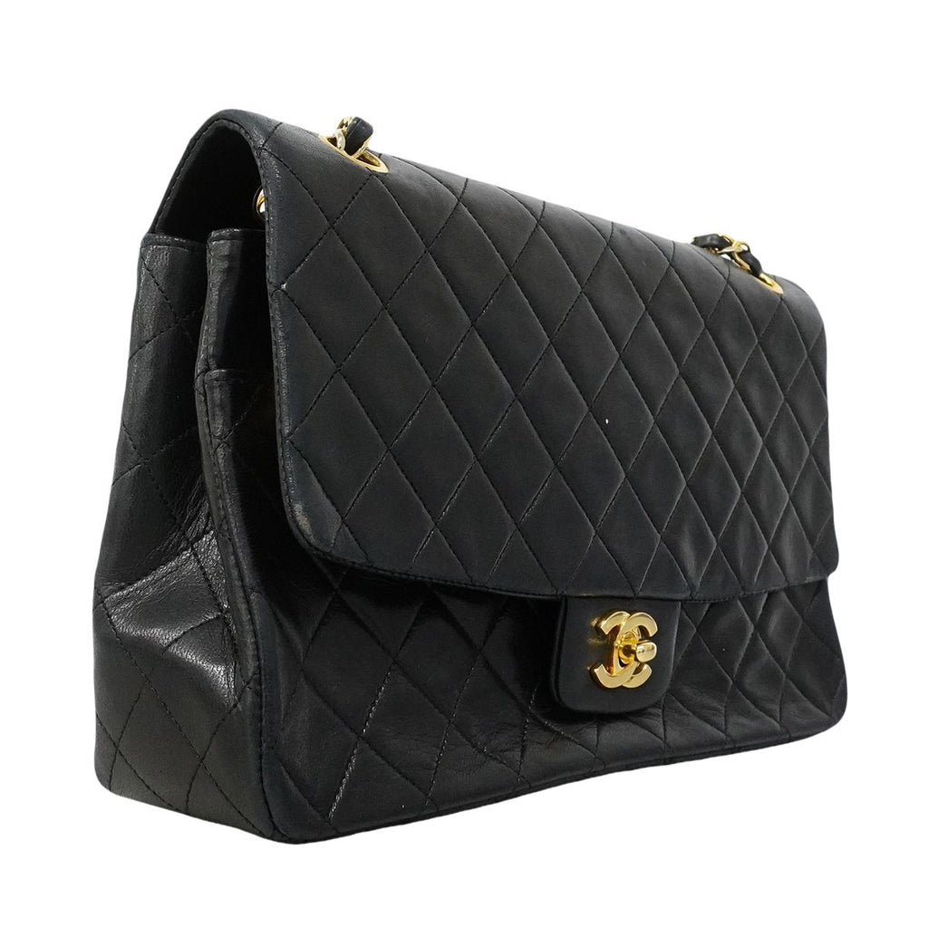 Chanel Shoulder Bag Quilted Lambskin Black Gold — view 2
