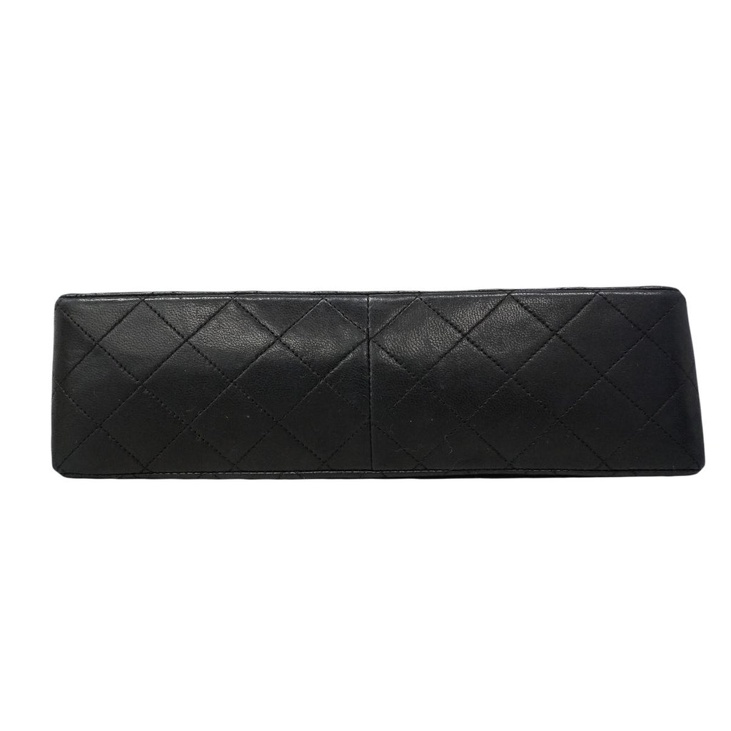 Chanel Shoulder Bag Quilted Lambskin Black Gold — view 3