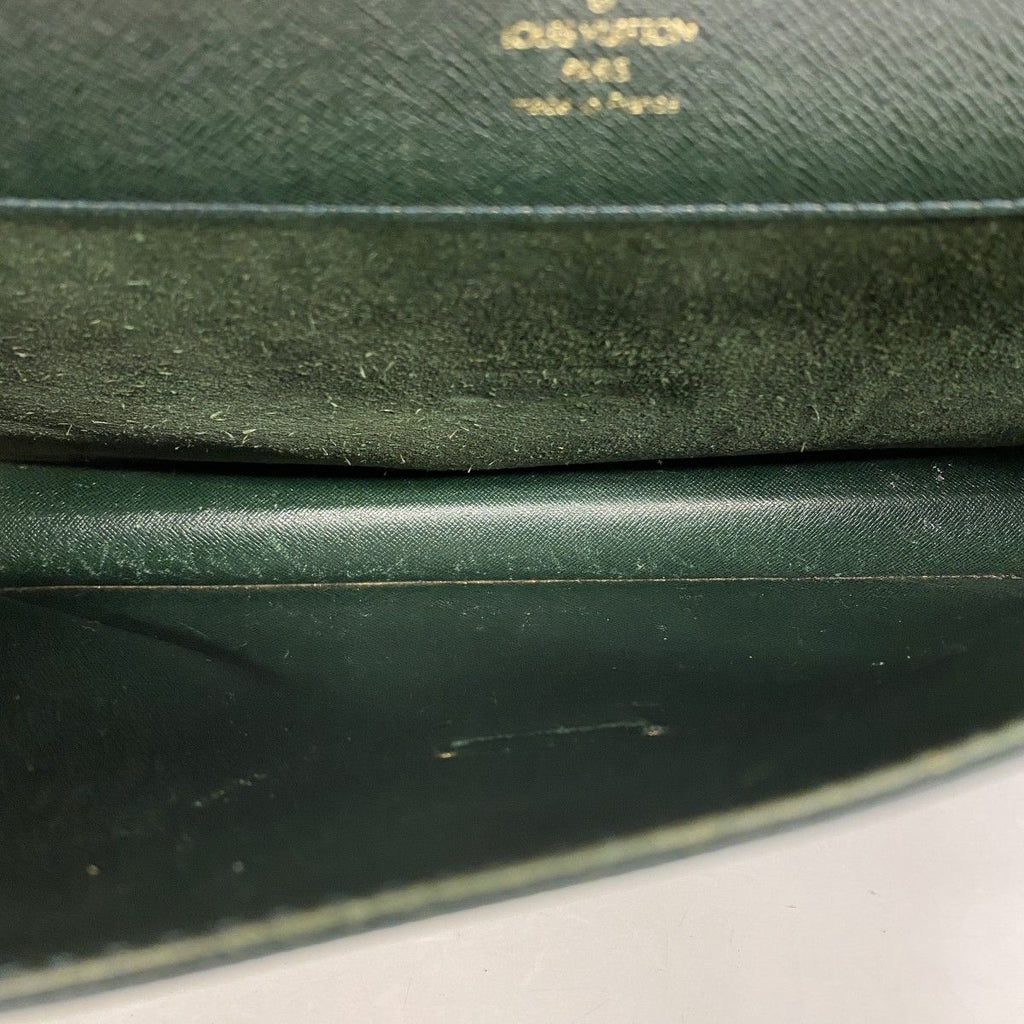 Louis Vuitton Briefcase Taiga Epi Sealadies — view 4