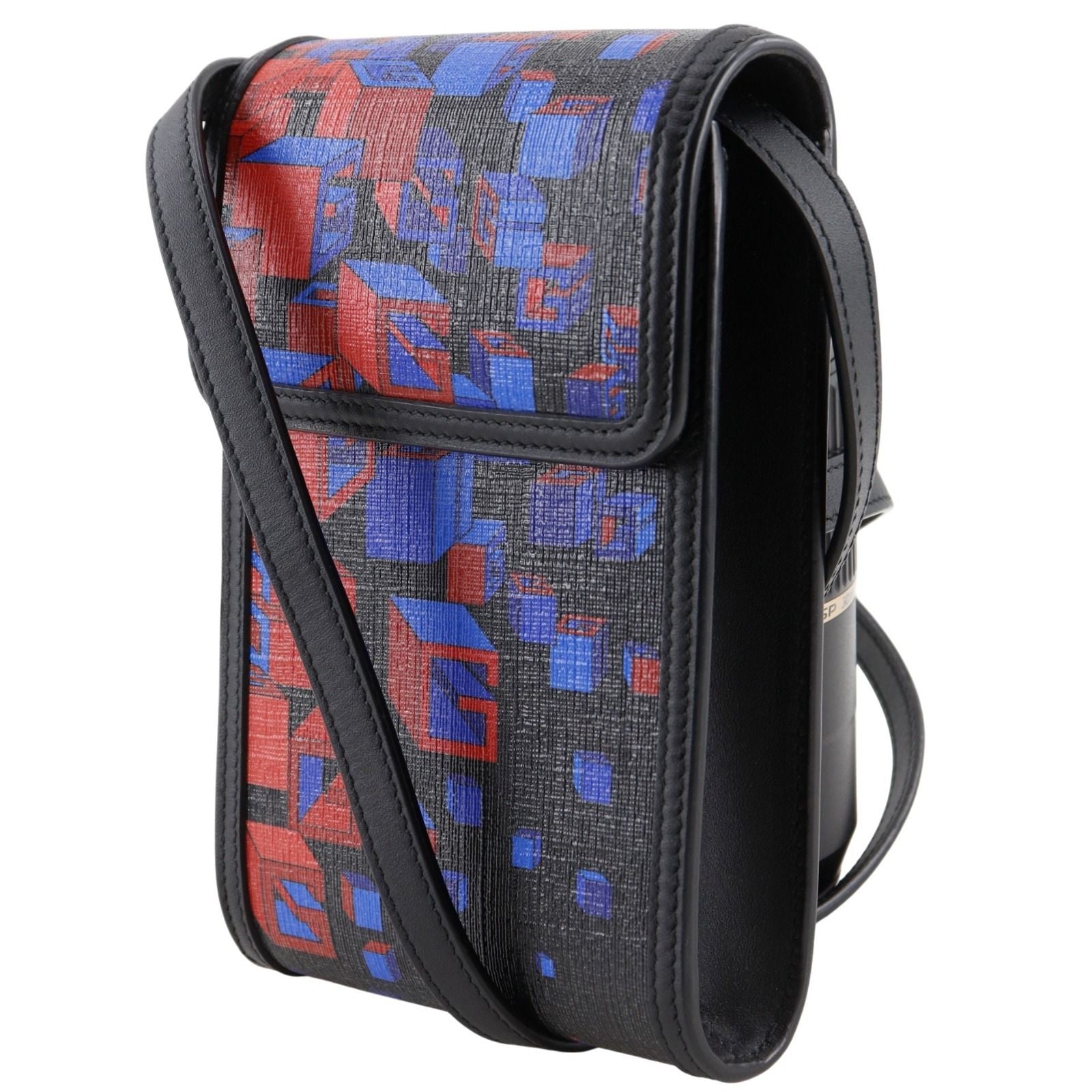 Gucci Square Space Pochette Black Shoulder — view 2