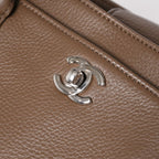 Chanel Executive Tote Bag Medium CC Logo Caviar Leather Brown — view 6