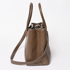 Chanel Executive Tote Bag Medium CC Logo Caviar Leather Brown — view 4
