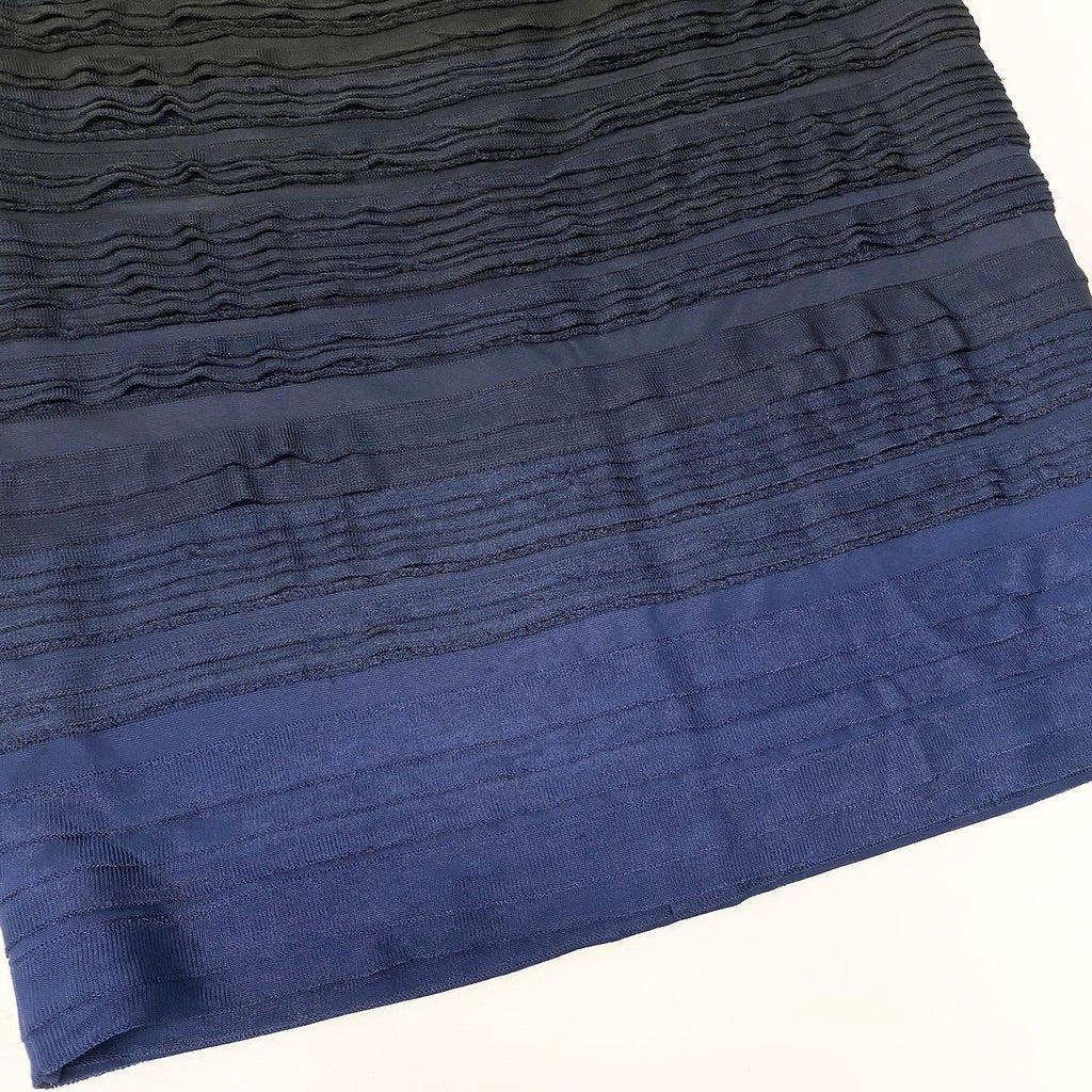 Chanel Gradient Quilted Bag Motif Plate Navy Rayon Knit Skirt — view 5