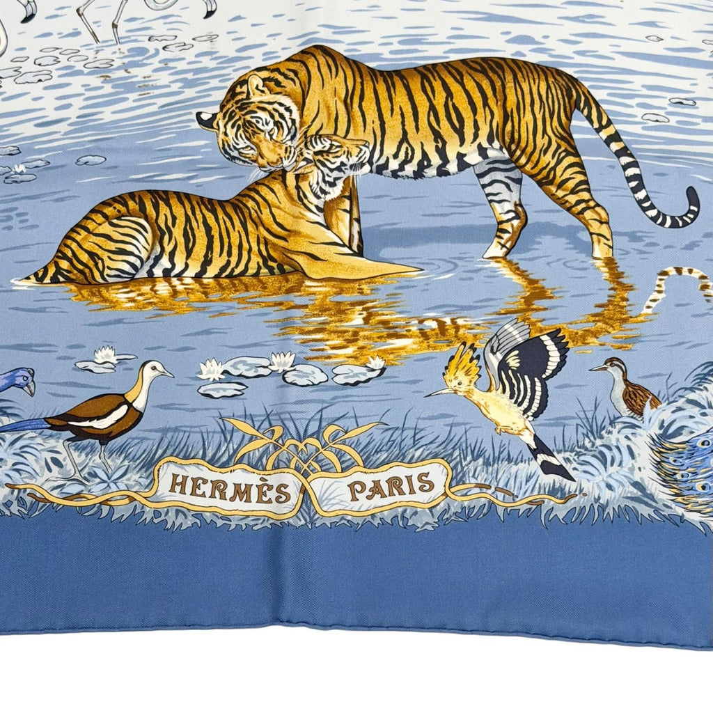Hermes la Treve de L Eau Water Truce Carre 90 Silk 100% Super Rare Scarf Blue — view 8