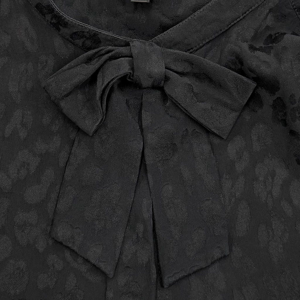 Chanel Silk 100% CC Logo Pattern with Button Long Sleeve Shirt Blouse Black 40 — view 5