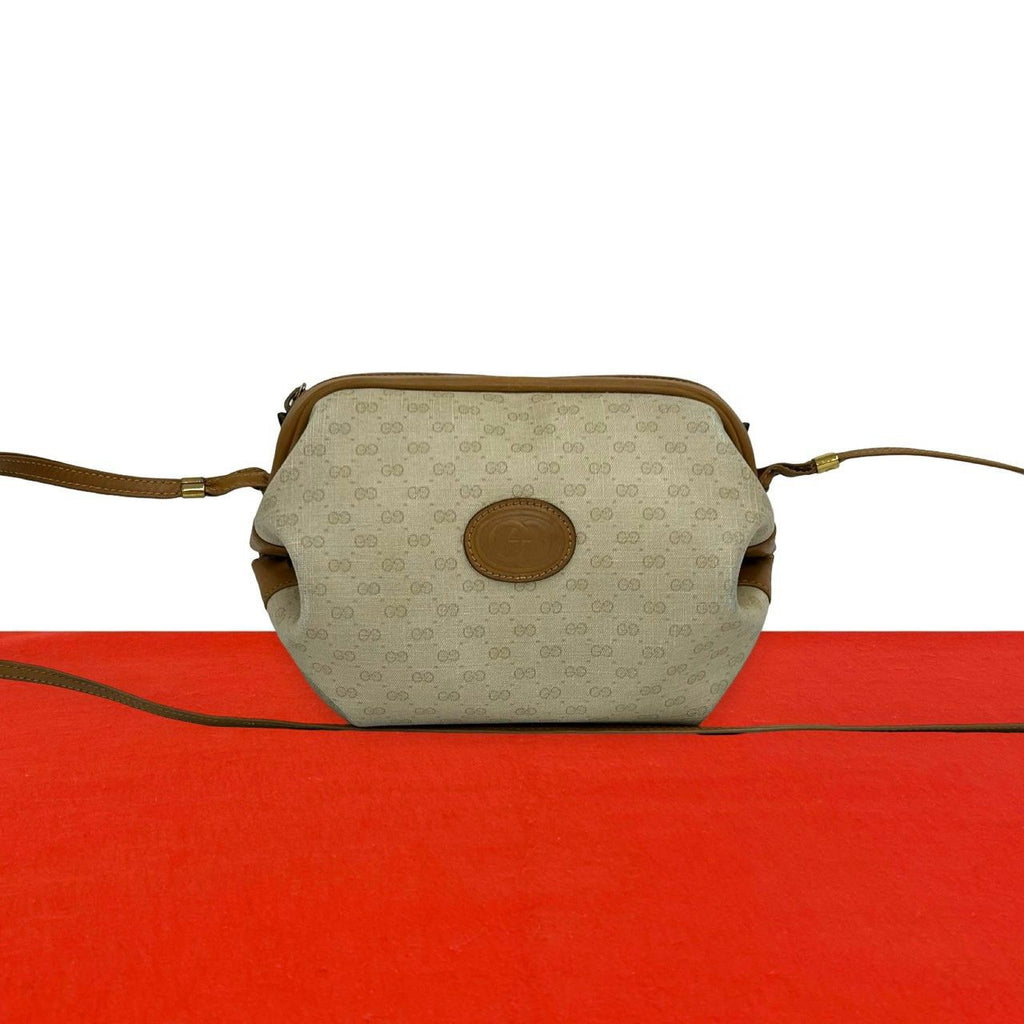 Gucci Vintage Micro GG Leather Shoulder Bag Crossbody Pochette Beige
